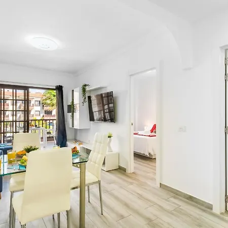 Sunshine Smart Home Hi-End Services Av Streaming Arona  Exterior photo